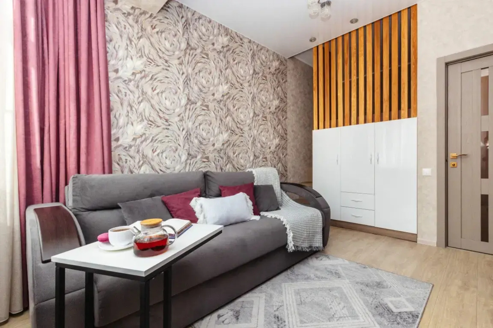 Апартаменты SochiHome Новая Заря 1