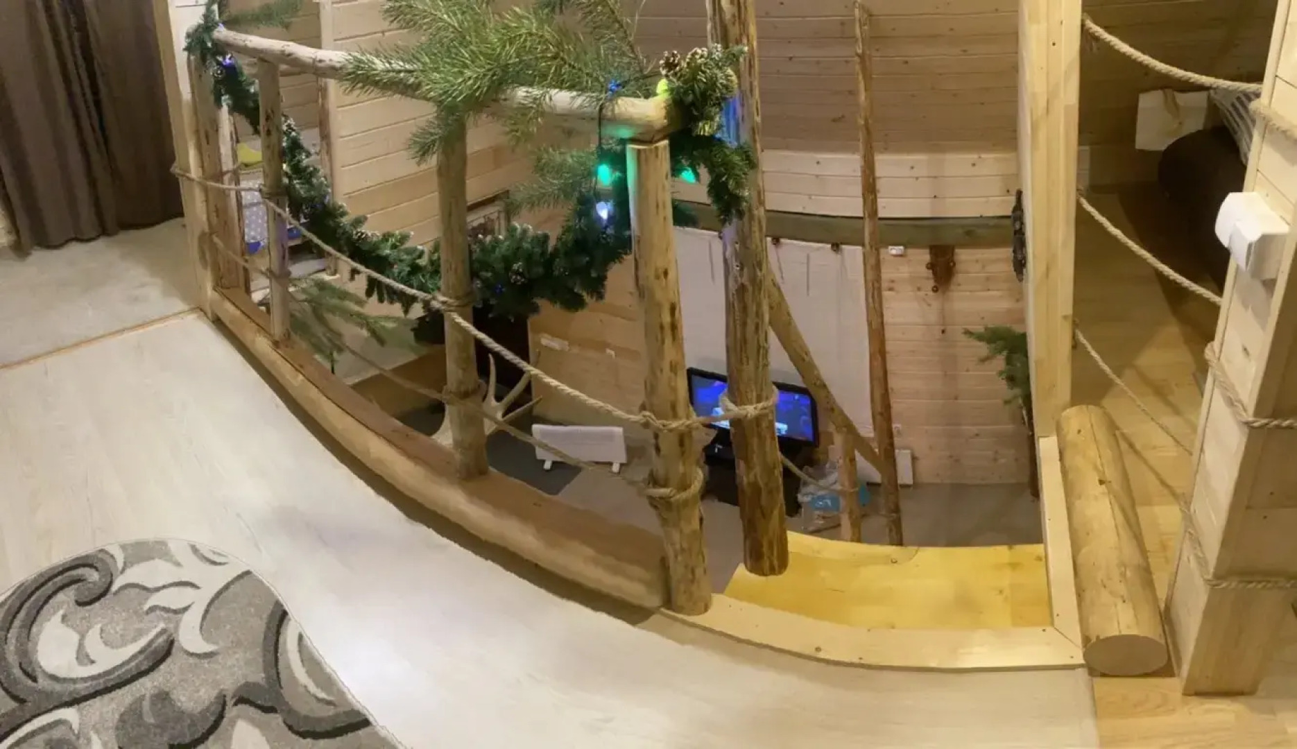 Пятиместный коттедж Сандал 1