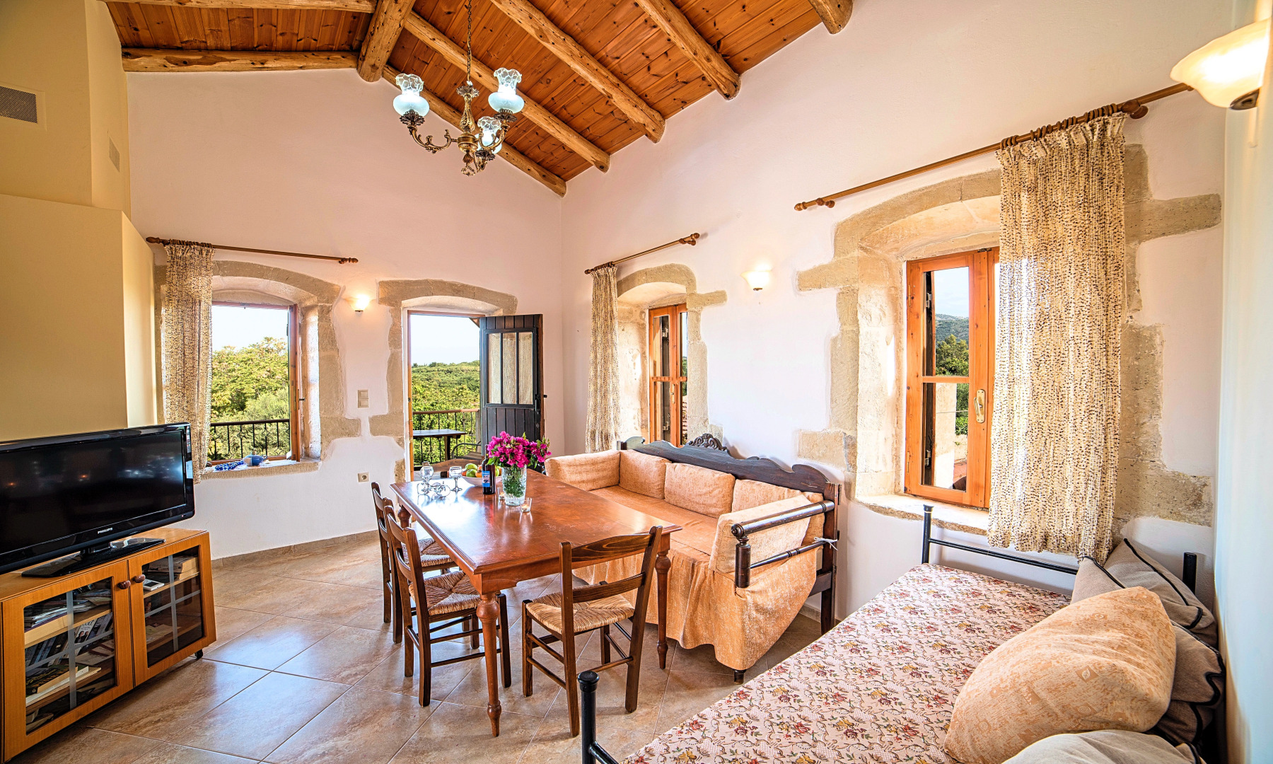 Вилла Grape Heated Pool