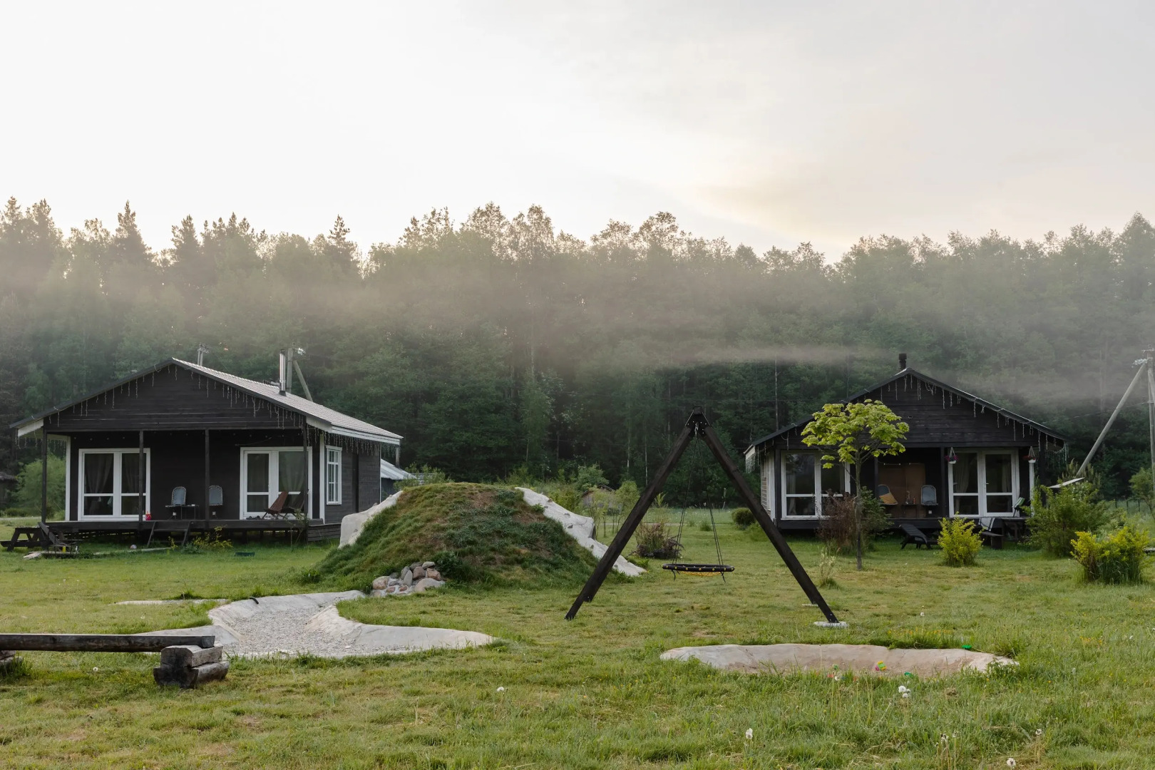 Шале с видом на сад