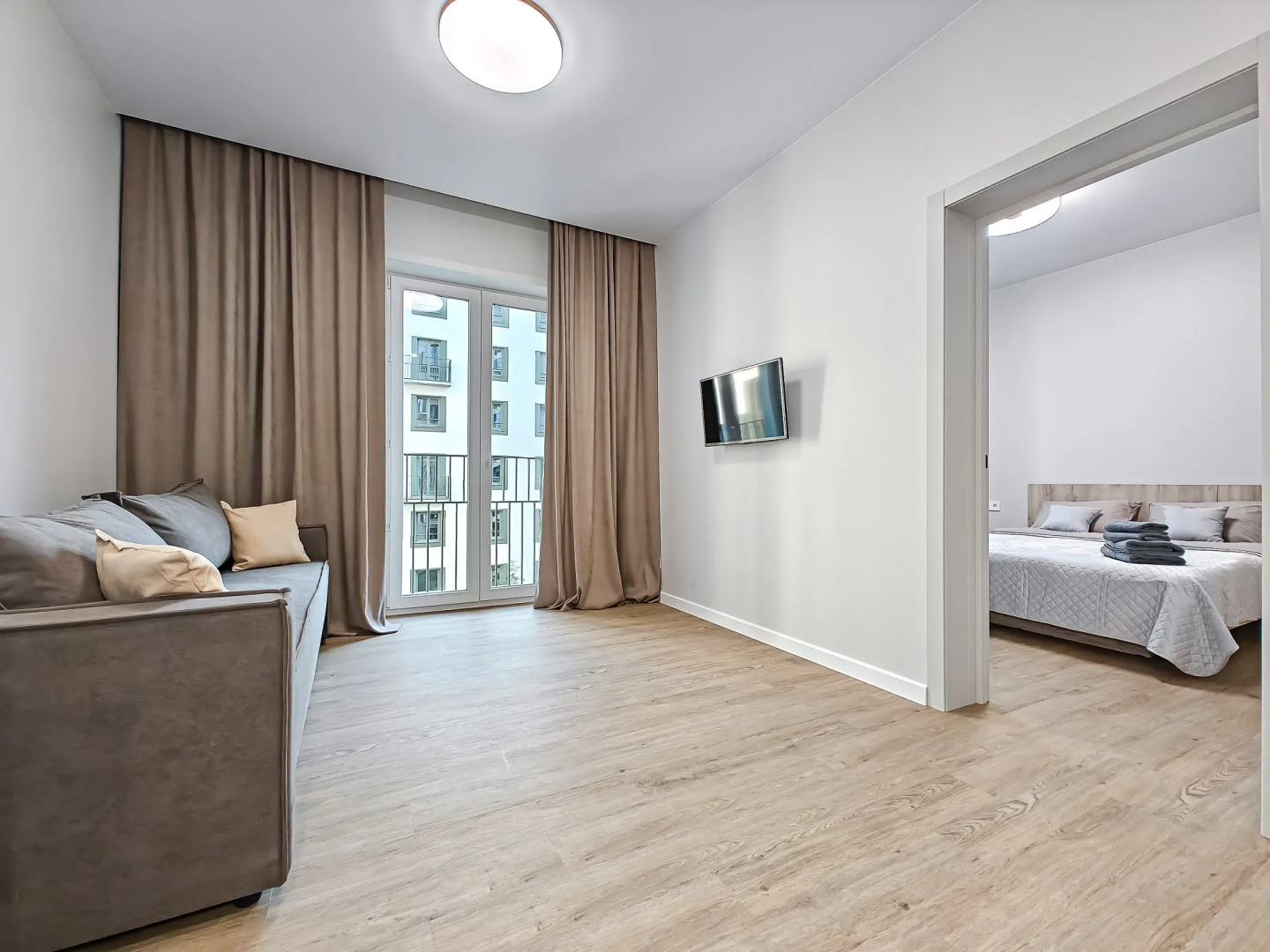 Апартаменты Stepanenkov на Заровного 28/1