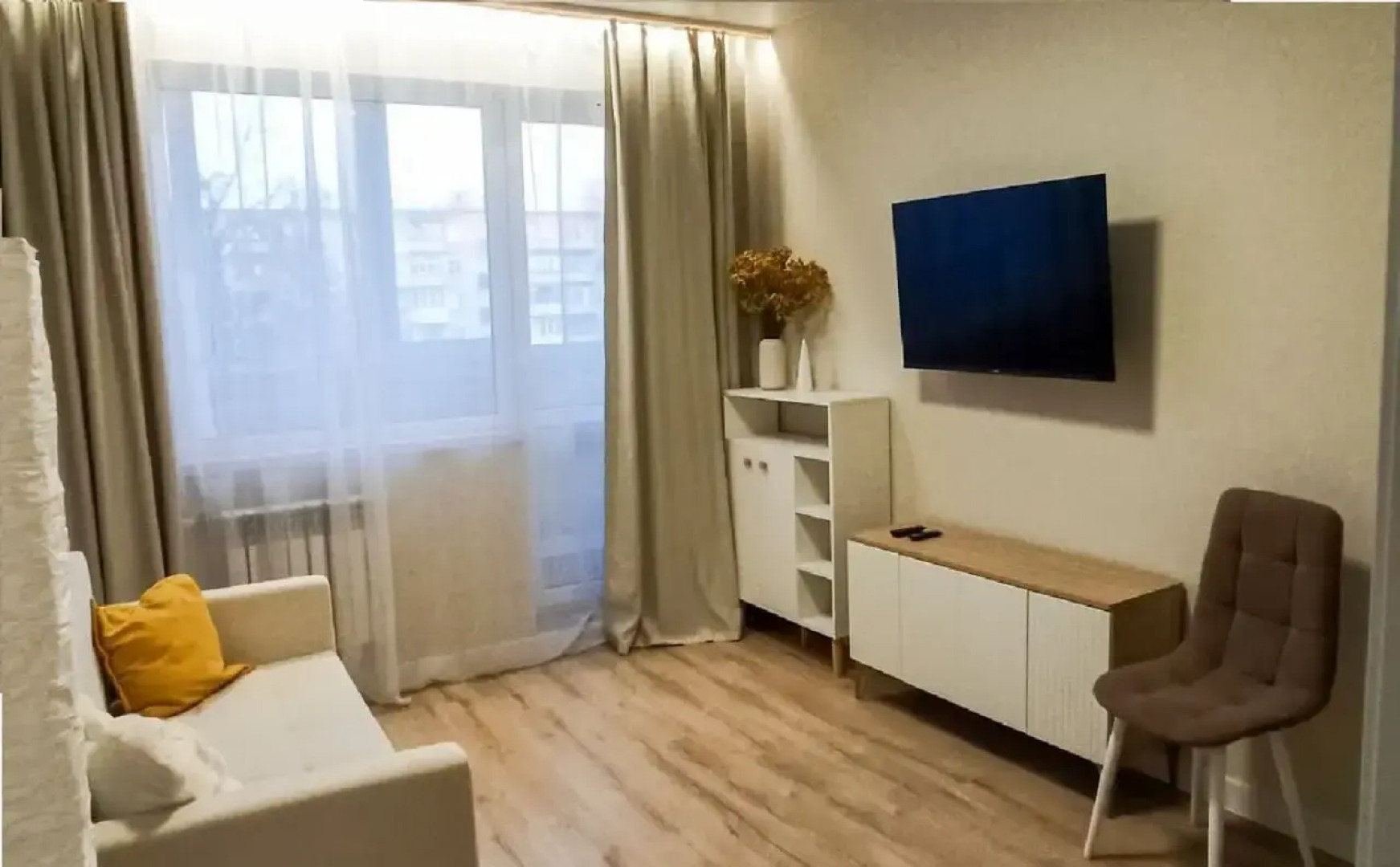 Квартира Современная квартира в тихом зеленом дворе