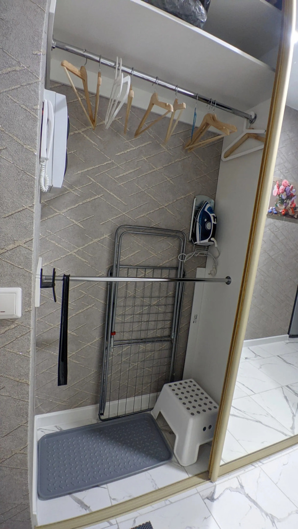 Квартира Приморский Legend 1-к с Диваном на Кухне