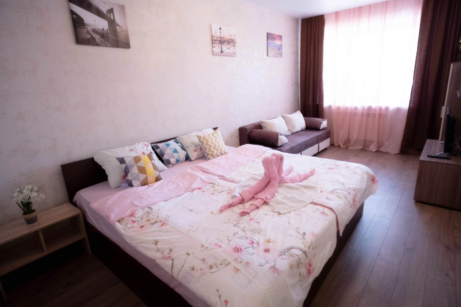 Апартаменты просторная однушка в отличном районе