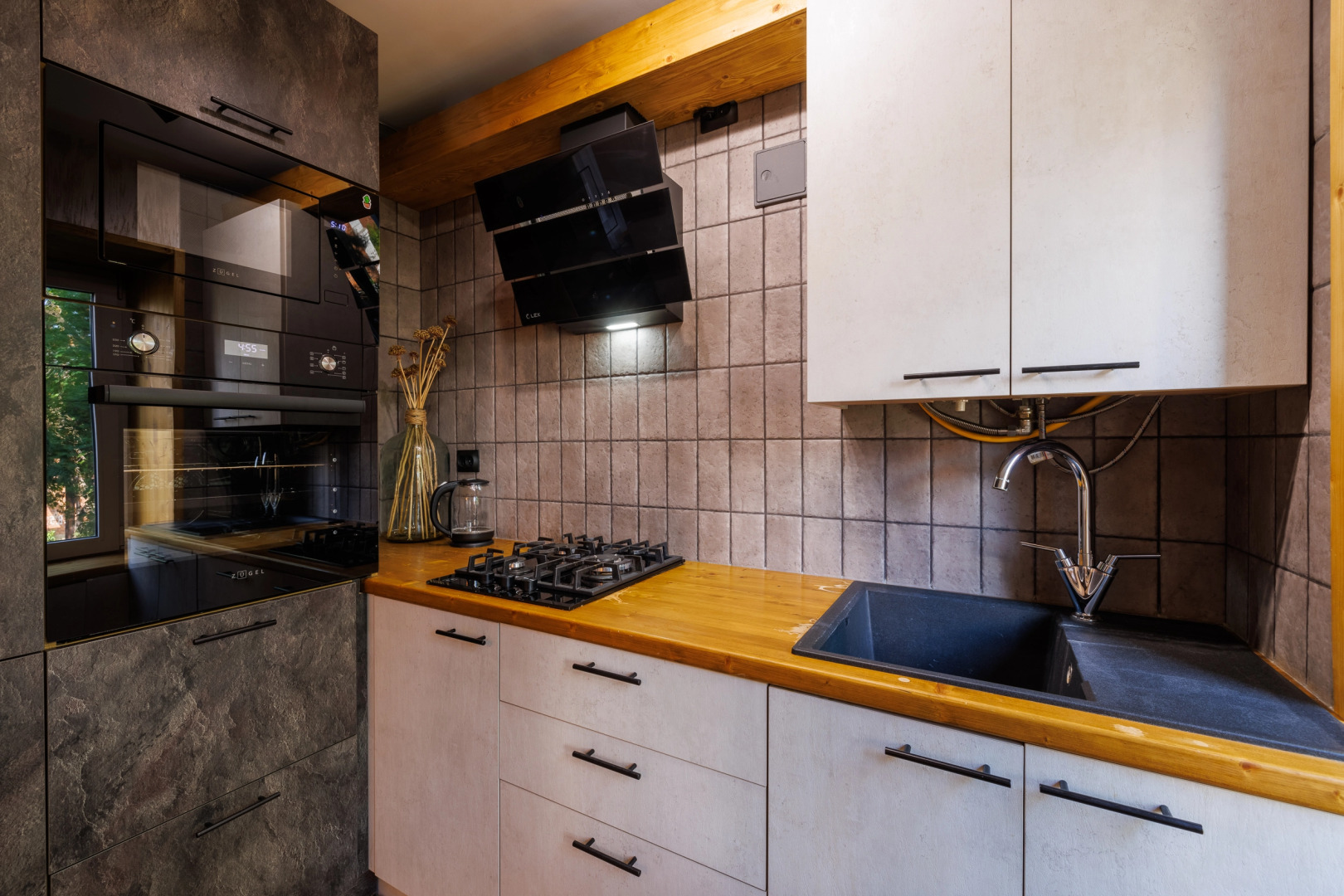 Квартира Люкс на Сойфера 13