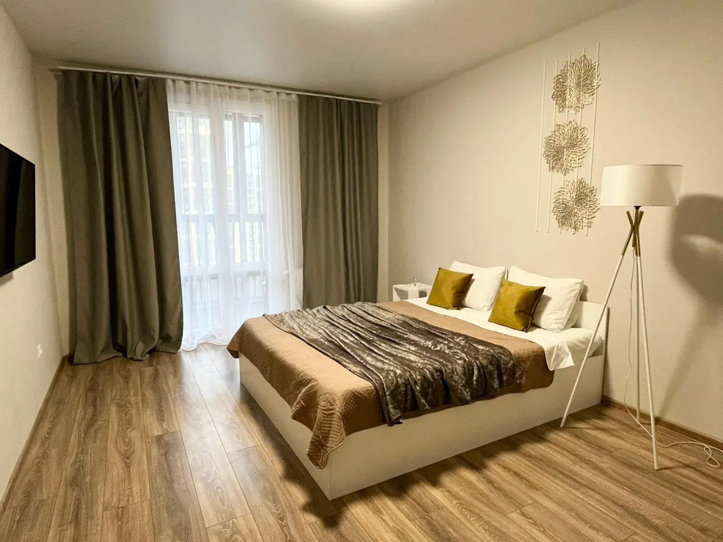 Квартира  Неотель рядом с Московским проспектом, трассой М4, ОКБ