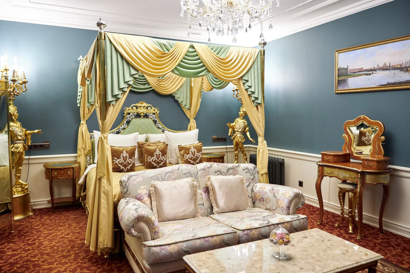 Отель «Дворец Трезини»