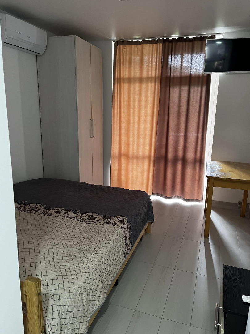 Апартаменты Двухместные с Балконом и Ванной Комнатой