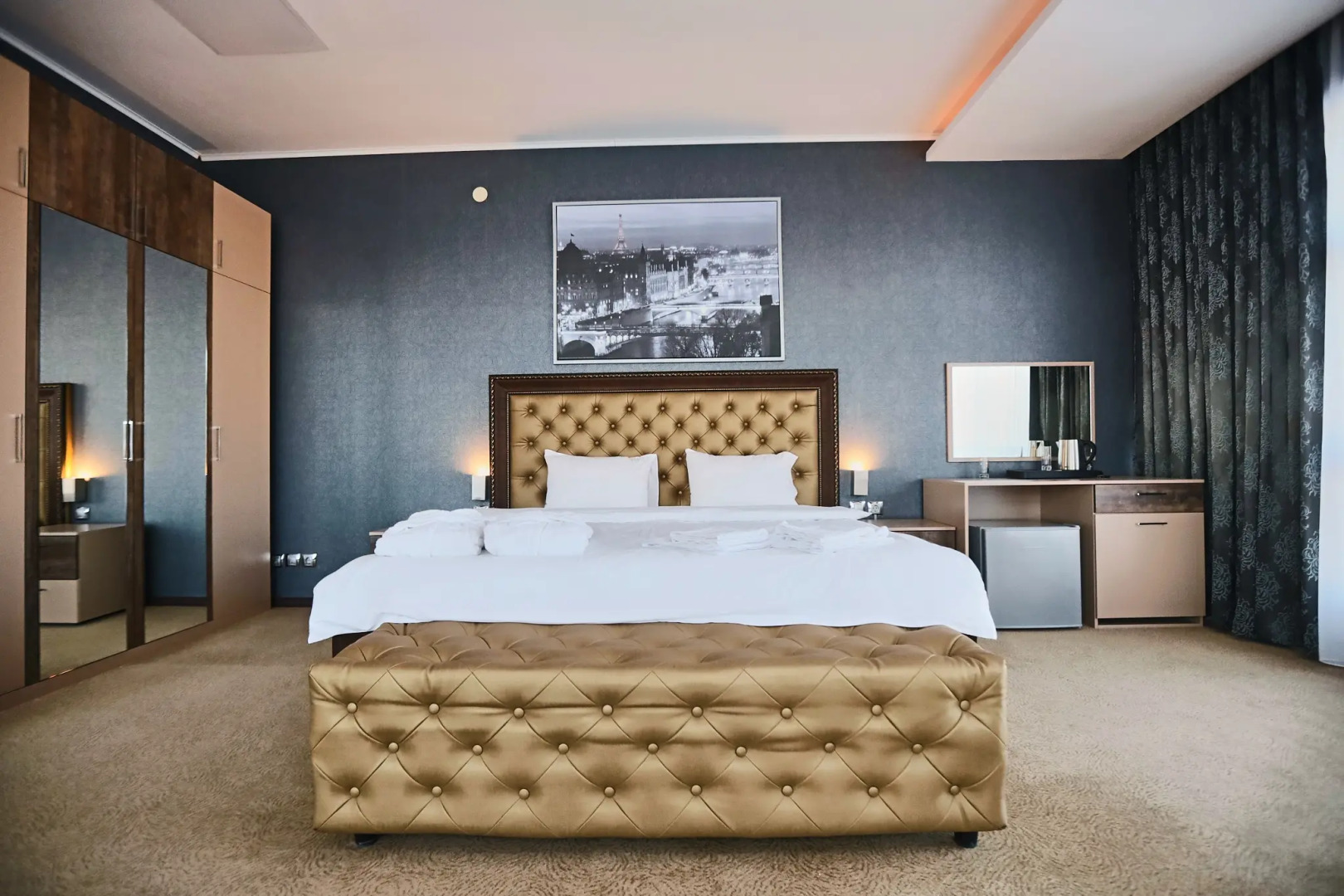 Отель Легенда