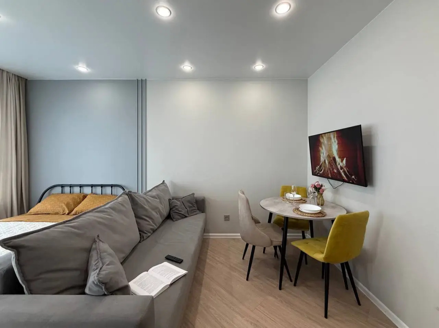 Квартира Новая Студия рядом с Аквапарком