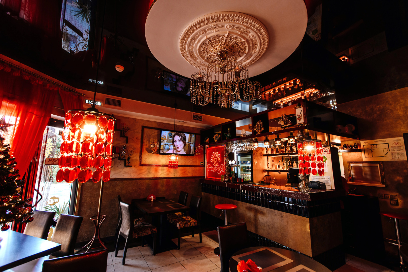 Отель Империал