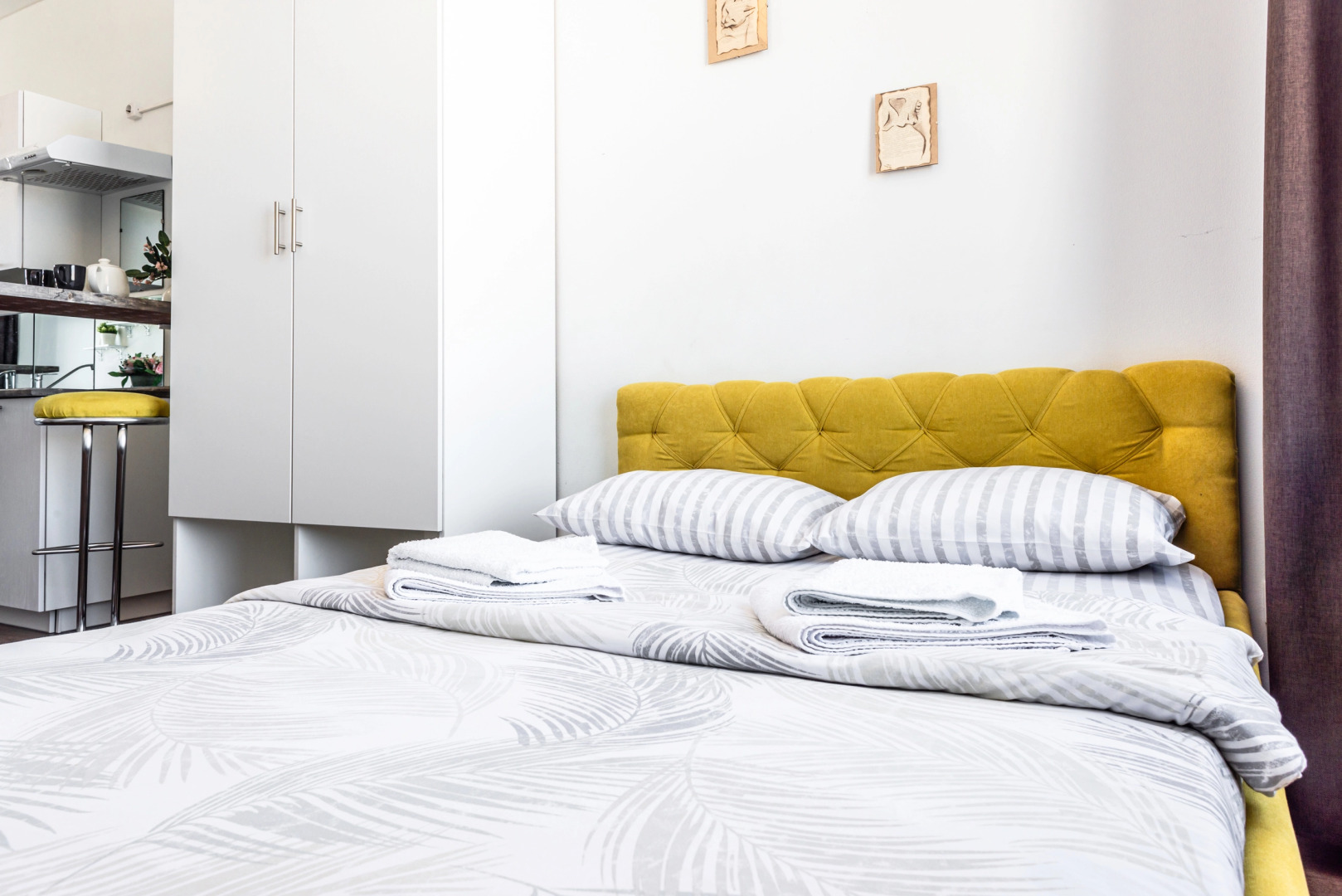 Апартаменты ApartHause с красивым видом и бесконтактным заездом