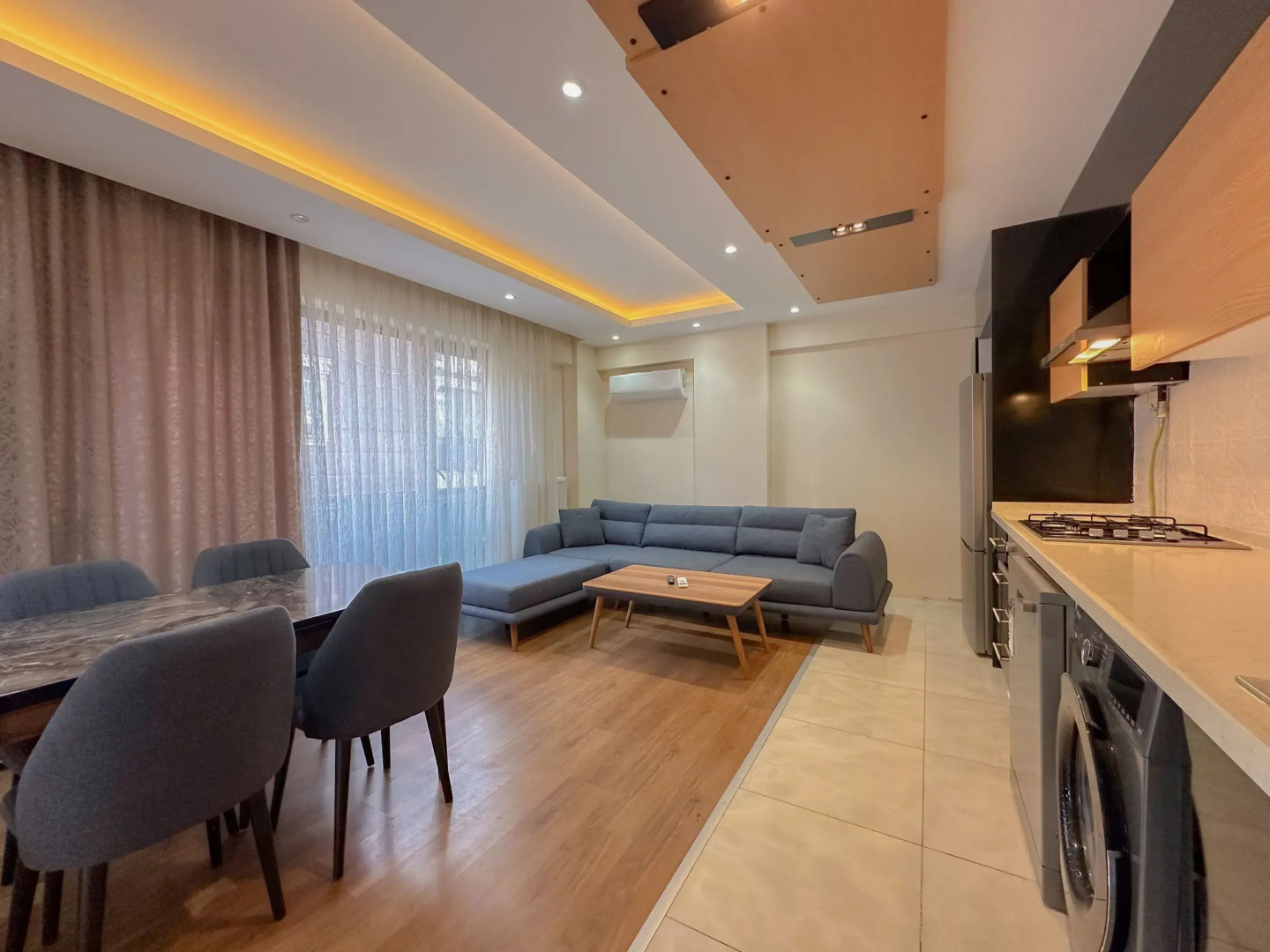 Апарт-отель Flower City Suits