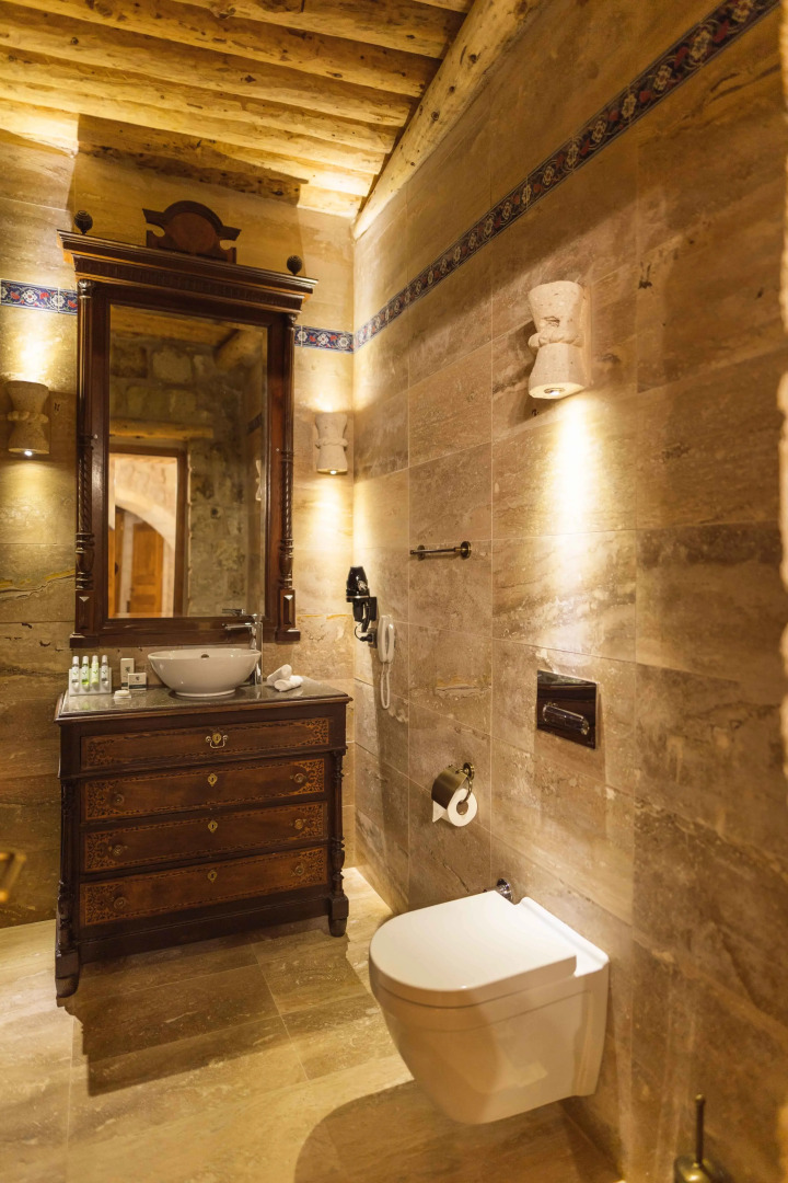 Отель Solo Cave Suites