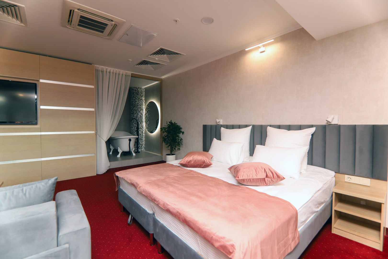 Отель People Stadium