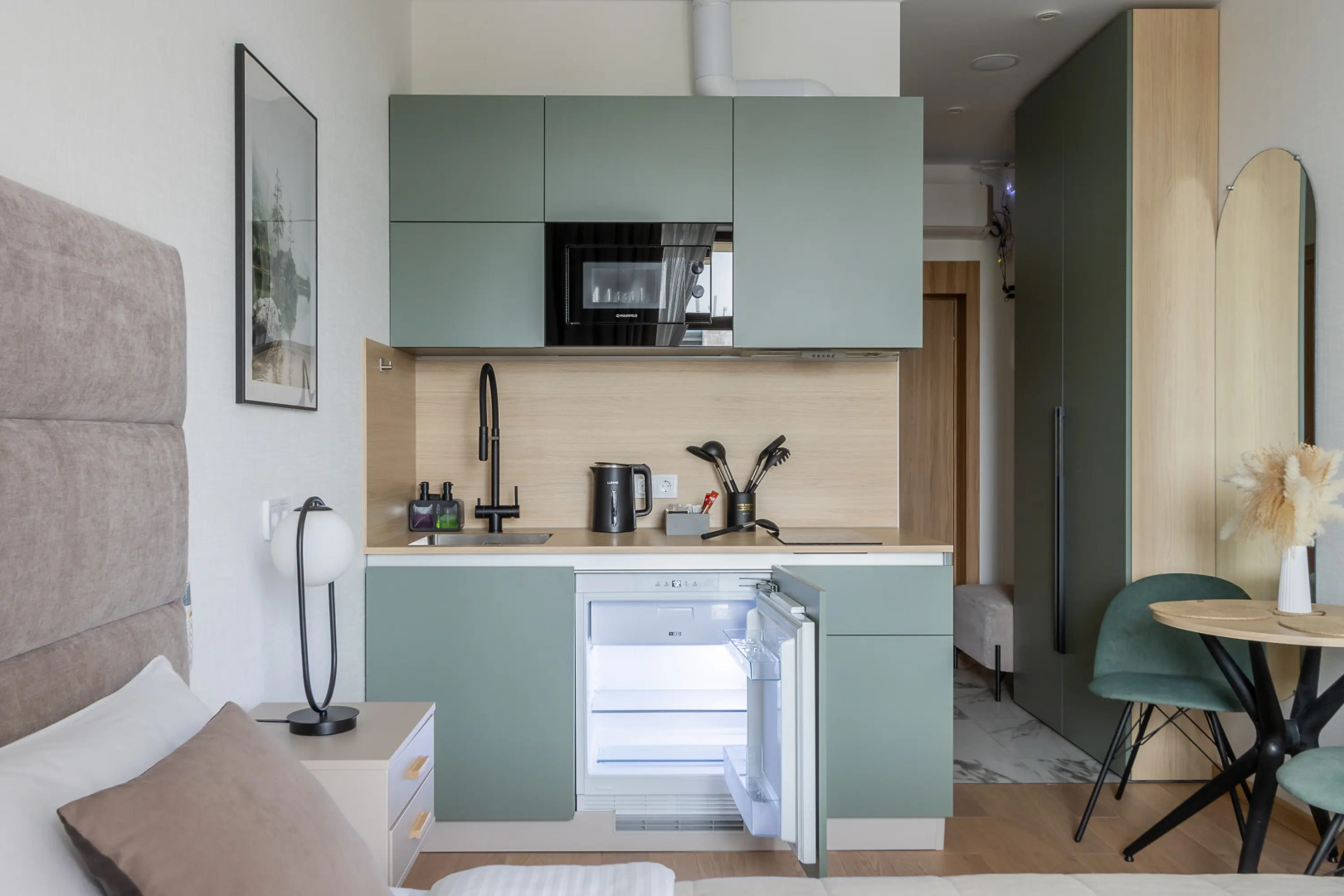 Апартаменты Студия 722