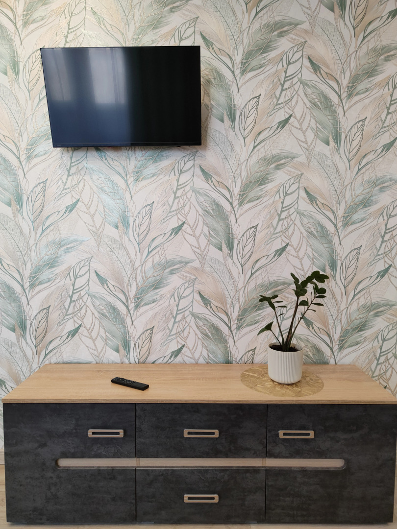 Квартира Новая Cовременная Cтудия с Видом на Рощу