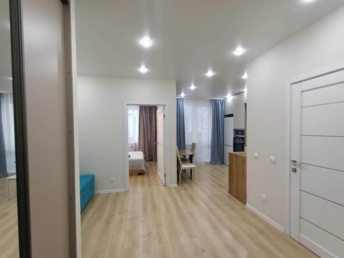 Квартира на Взлётной 11/1