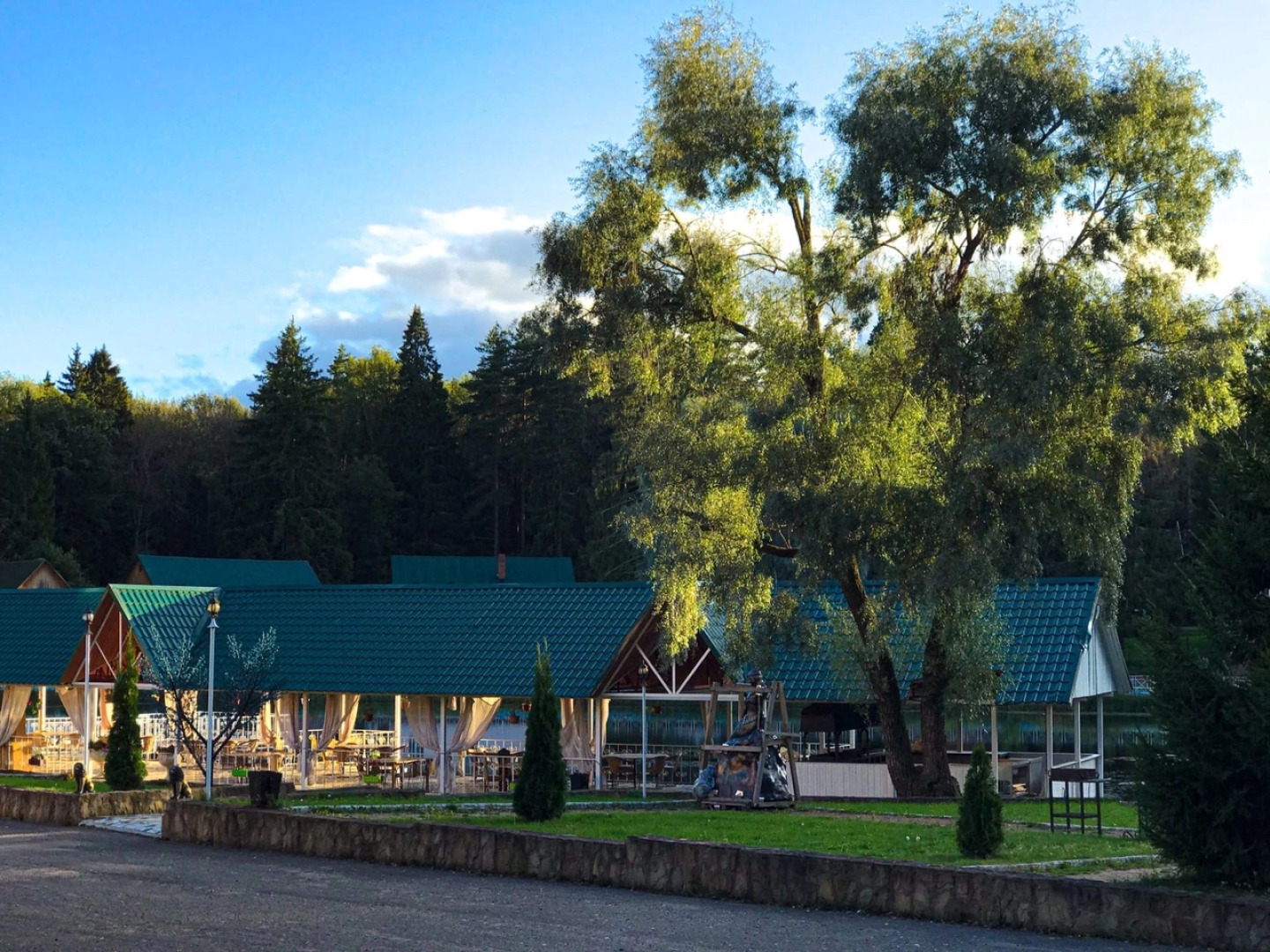 Отель Лесная Сказка