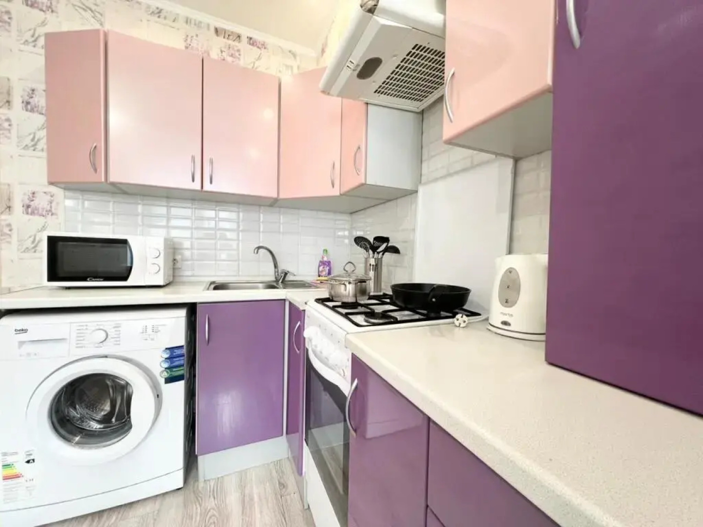 Апартаменты 1 Постовалова 3