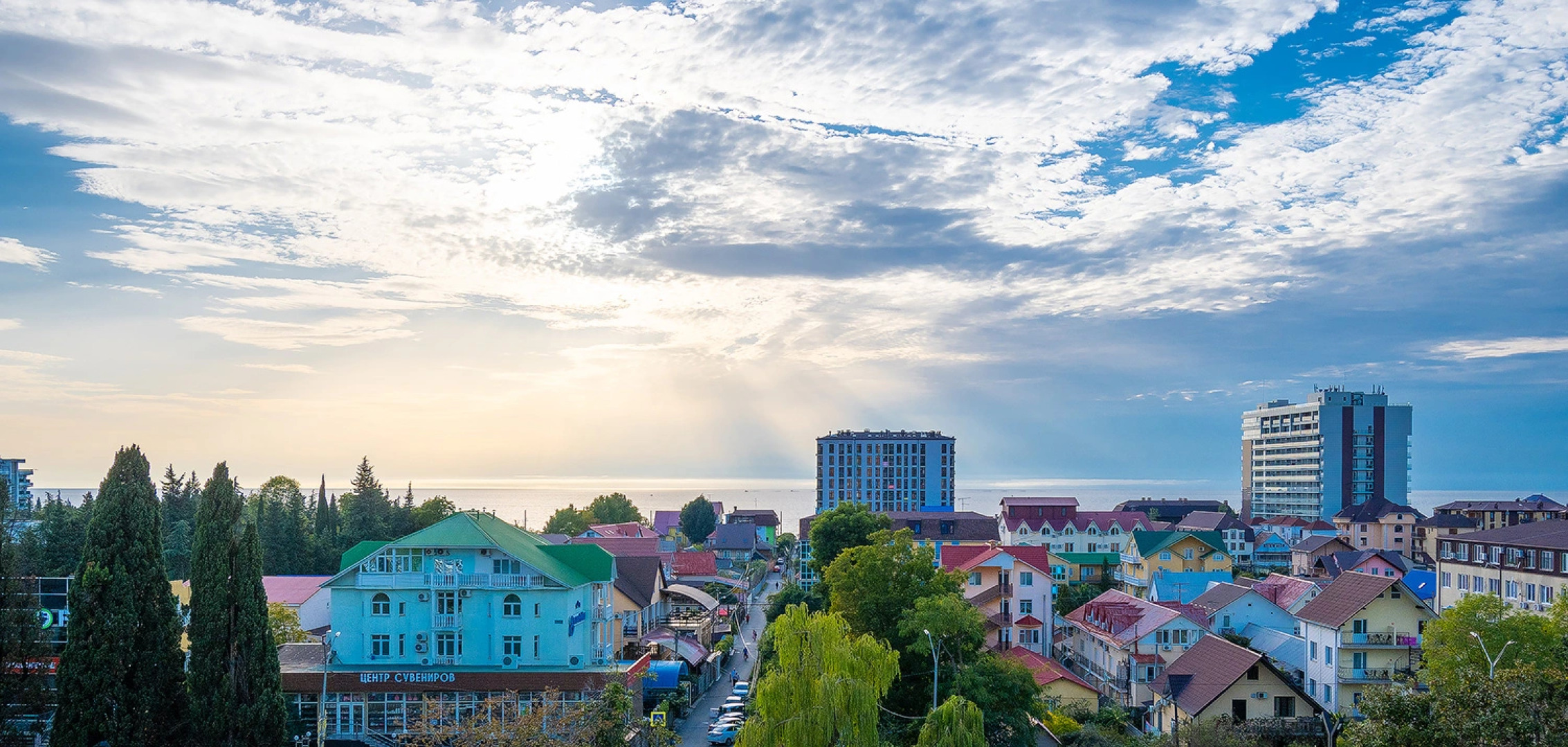 Уютные апартаменты MorskayaSimfonya-2 с видом на море балконом ванной бассейном на территории ЖК