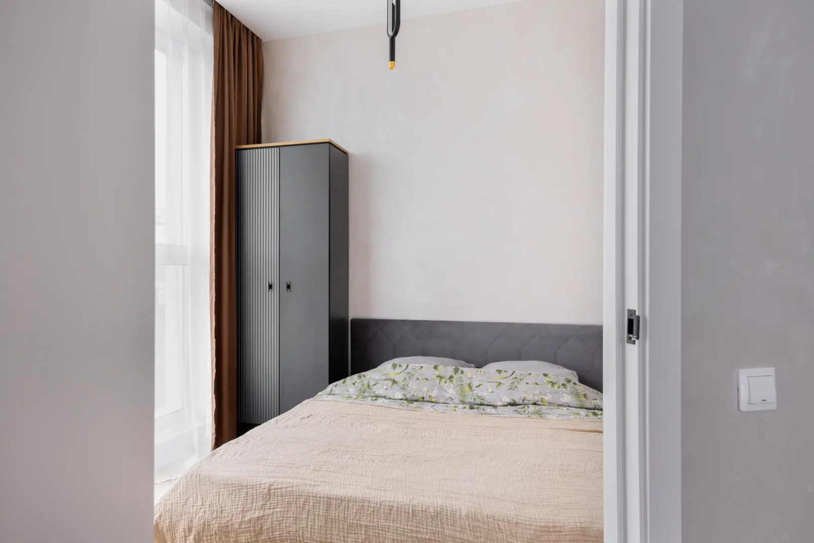 Апартаменты двухкомнатные на 25 этаже с видом на город в Минск-мир