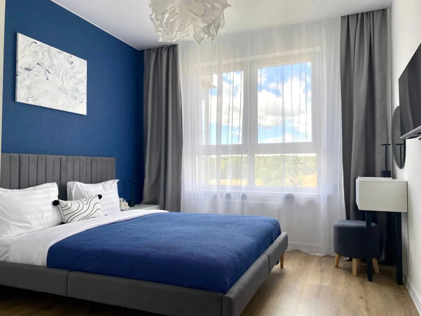 Квартира Апартаменты в Новом ЖК со Своей Набережной