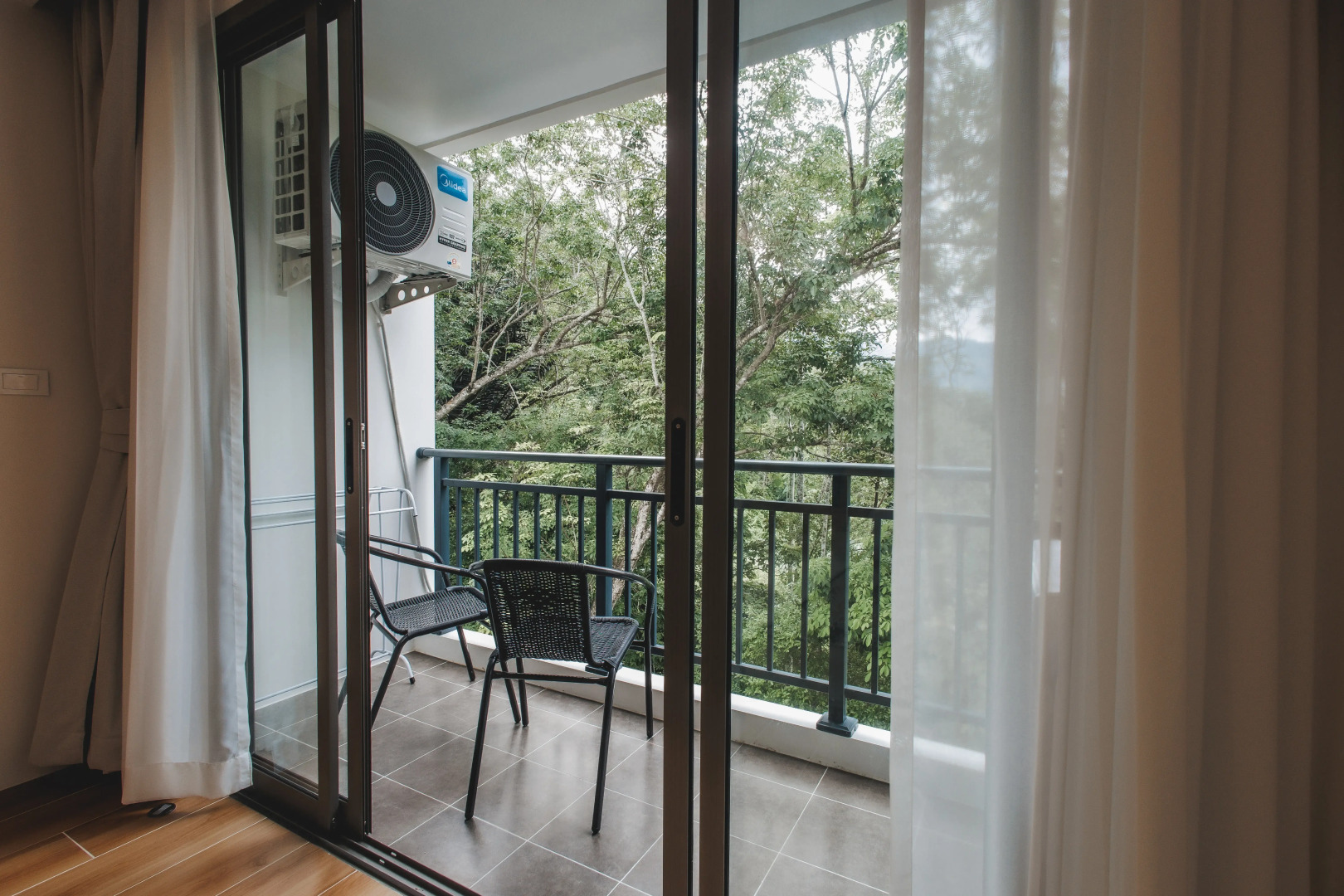 Квартира лучший отдых у пляжа Камала чисто душевно тихо