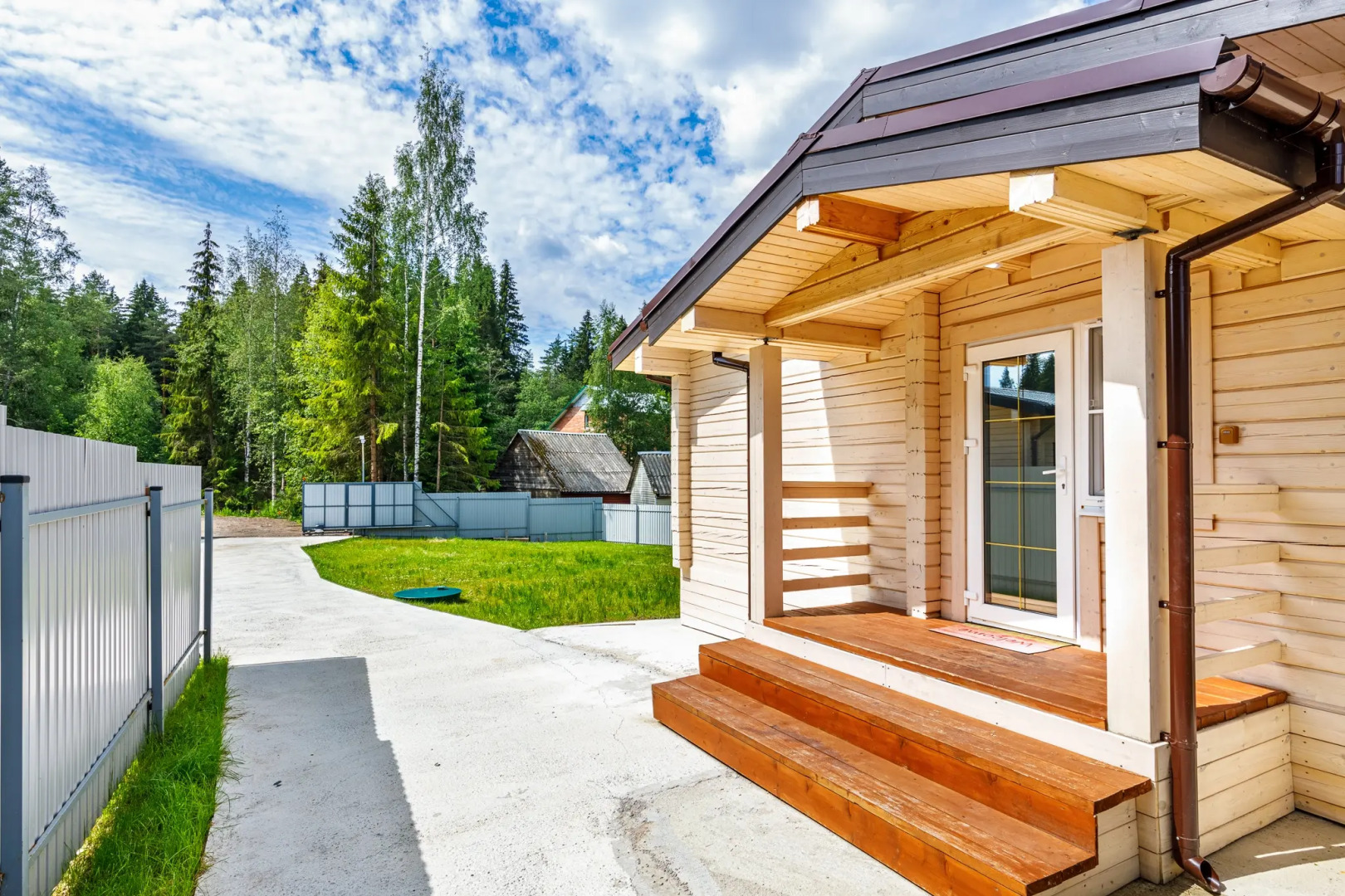 Частный дом Solar house 1