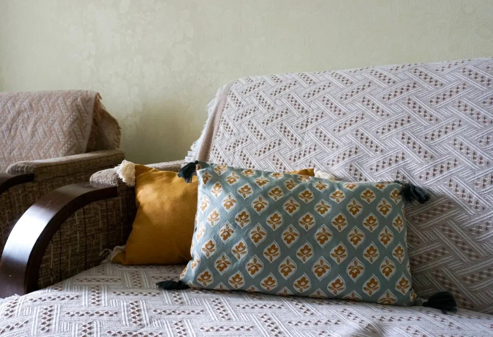 Апартаменты 2х комнатные на Рыбной деревне