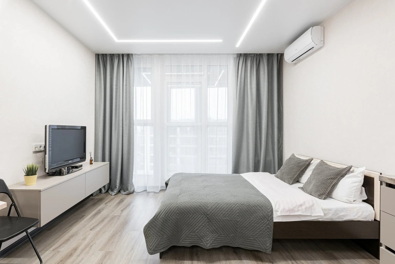 Апартаменты Apart+ Теслы 24 black