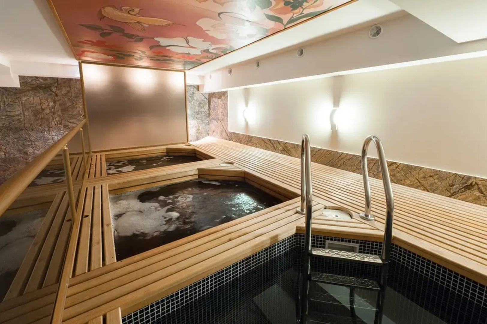 Отель Астарта