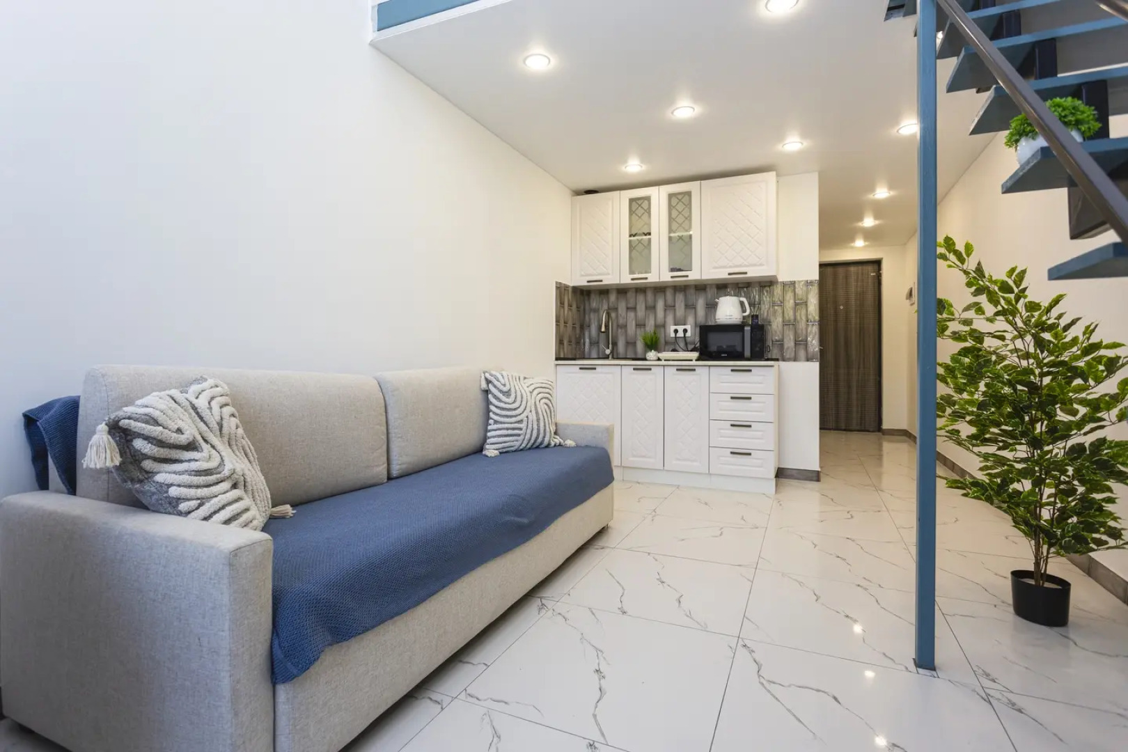 Квартира на Оптическом проезде 1 (5)