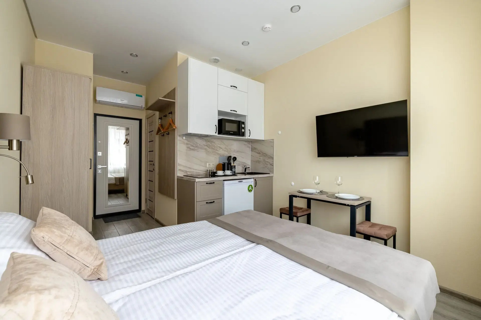 Апартаменты с Дизайнерским Ремонтом