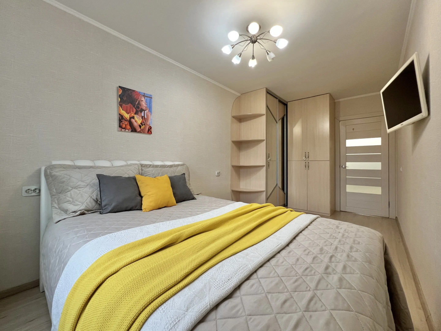 Квартира 2-ком Сахалинская 19-12