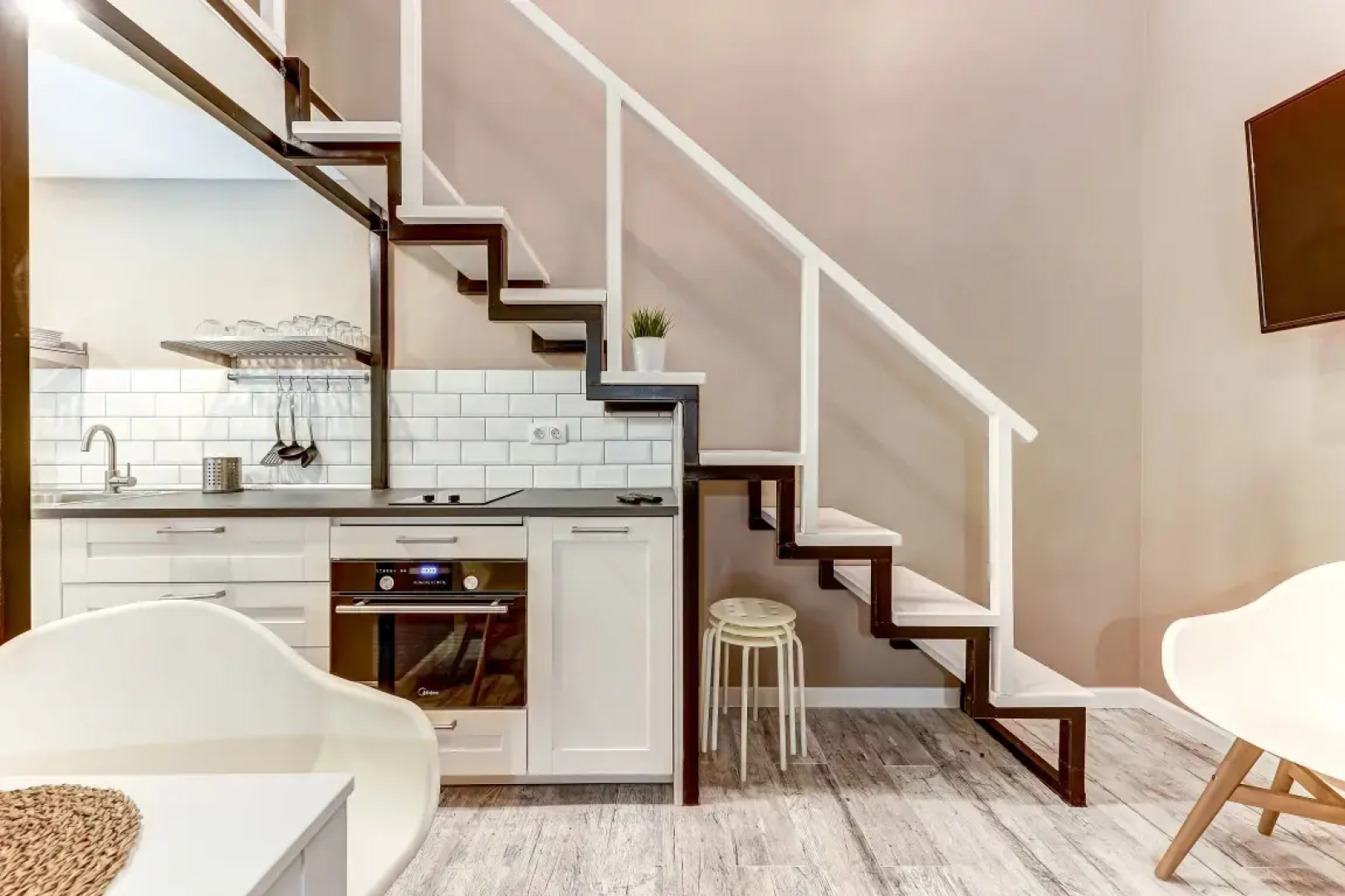 Апартаменты SweetHome на Мойке 40