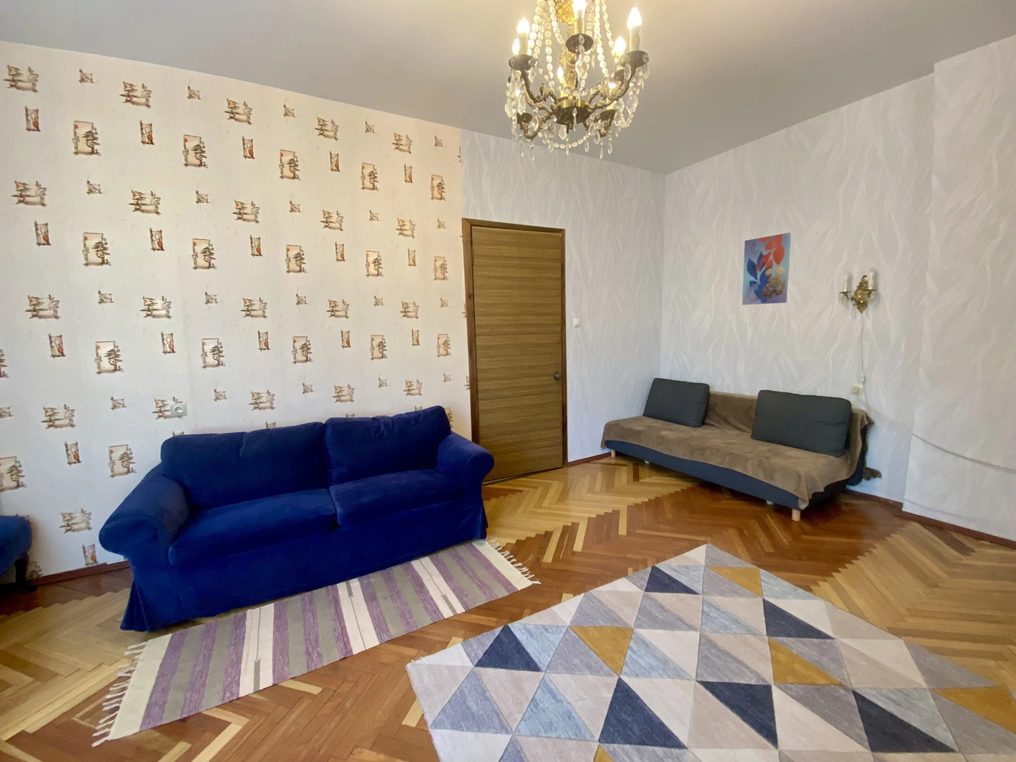 Уютная Семейная двухкомнатная квартира Невский 13 с балконом и парковкой