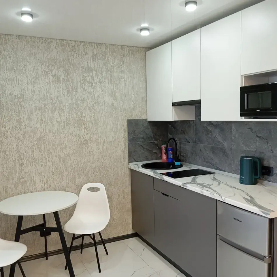 Квартира на Братьев Ткачевых 15