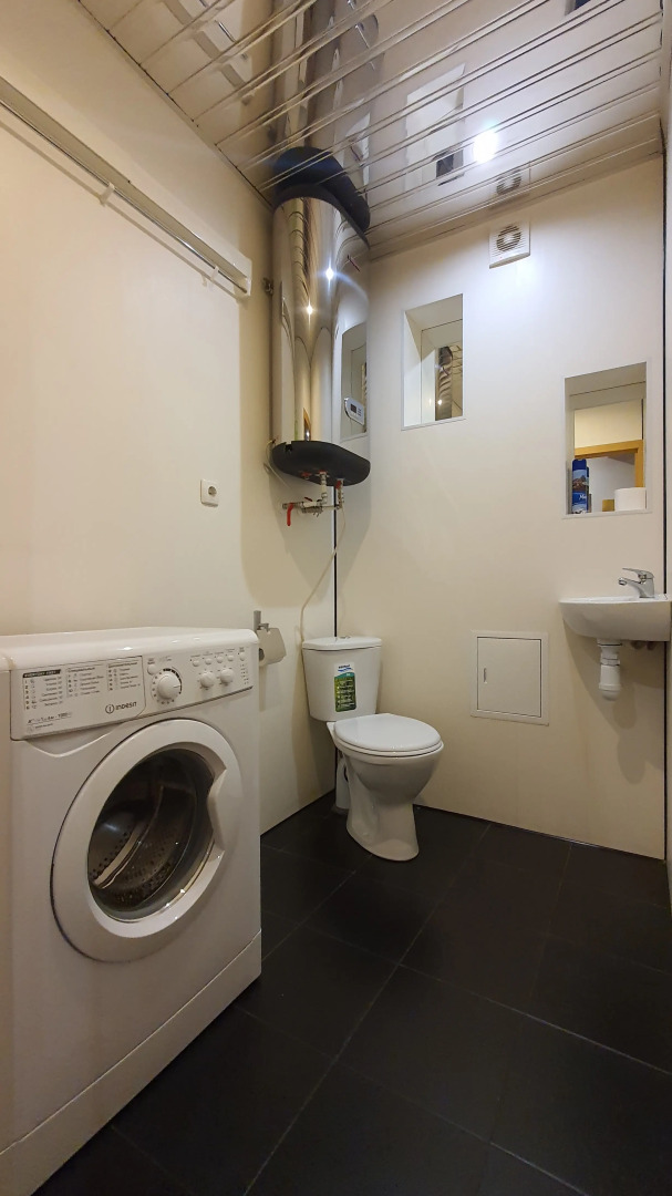 Апартаменты на Челюскинцев 7