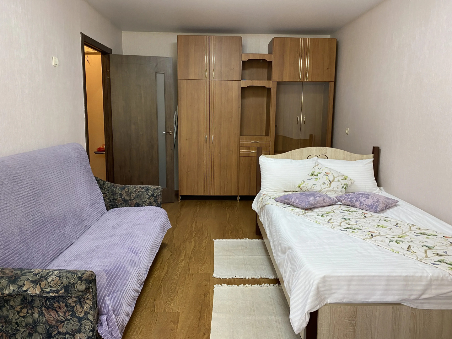 Квартира В Невьянске с Балконом в Центре