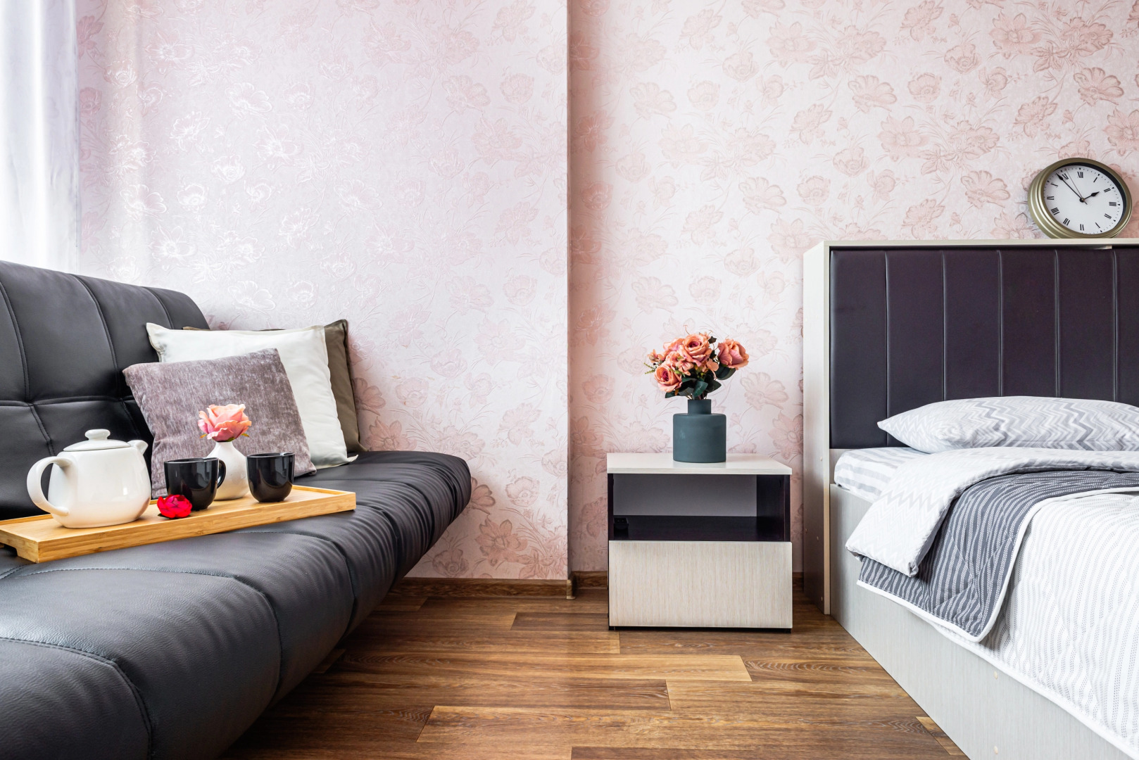 Квартира ApartHause у аквапарка Лимпопо и ТРЦ Глобус