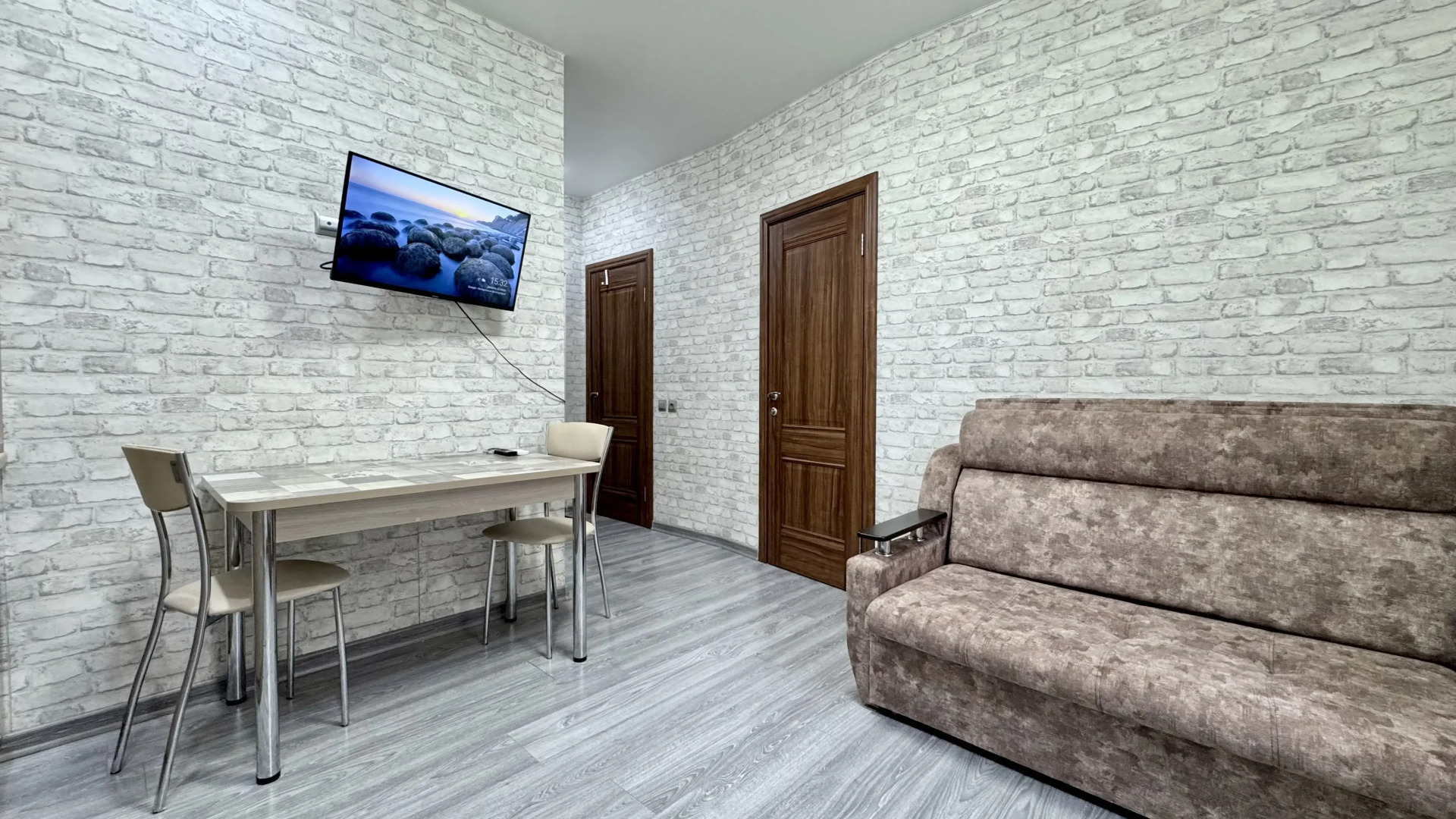 Квартира с отдельной спальней и видом на горы на Березовой 28/1 Я на море