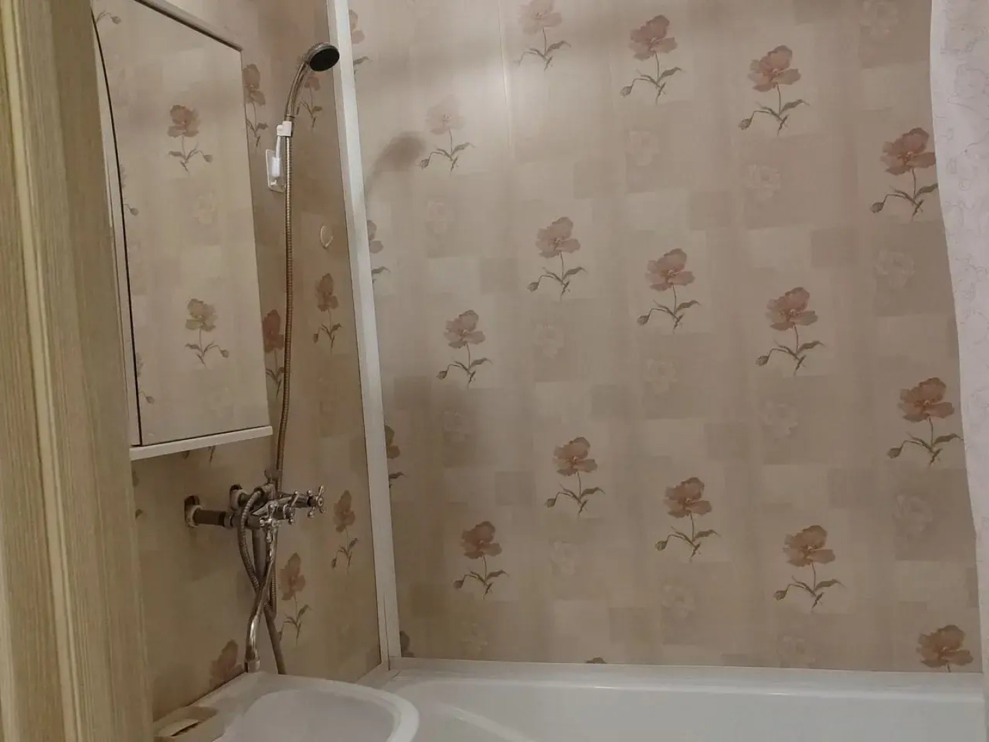 Квартира на Богдана Хмельницкого 28