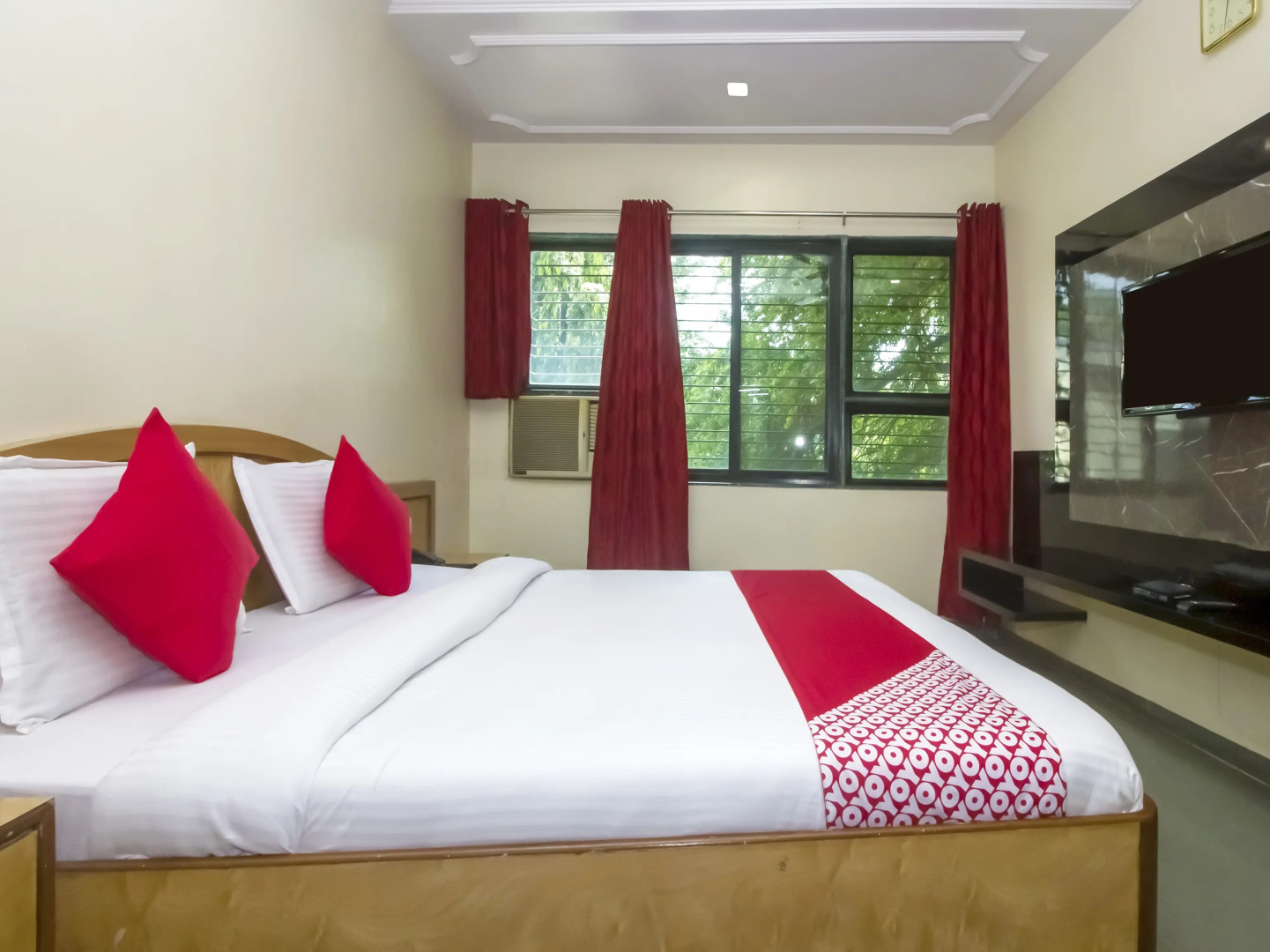 Отель New Uttam Hira Palace