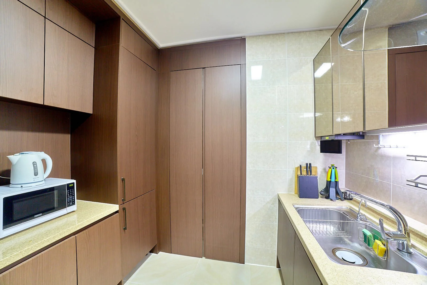 Апартаменты Luxury one bedroom HighWill