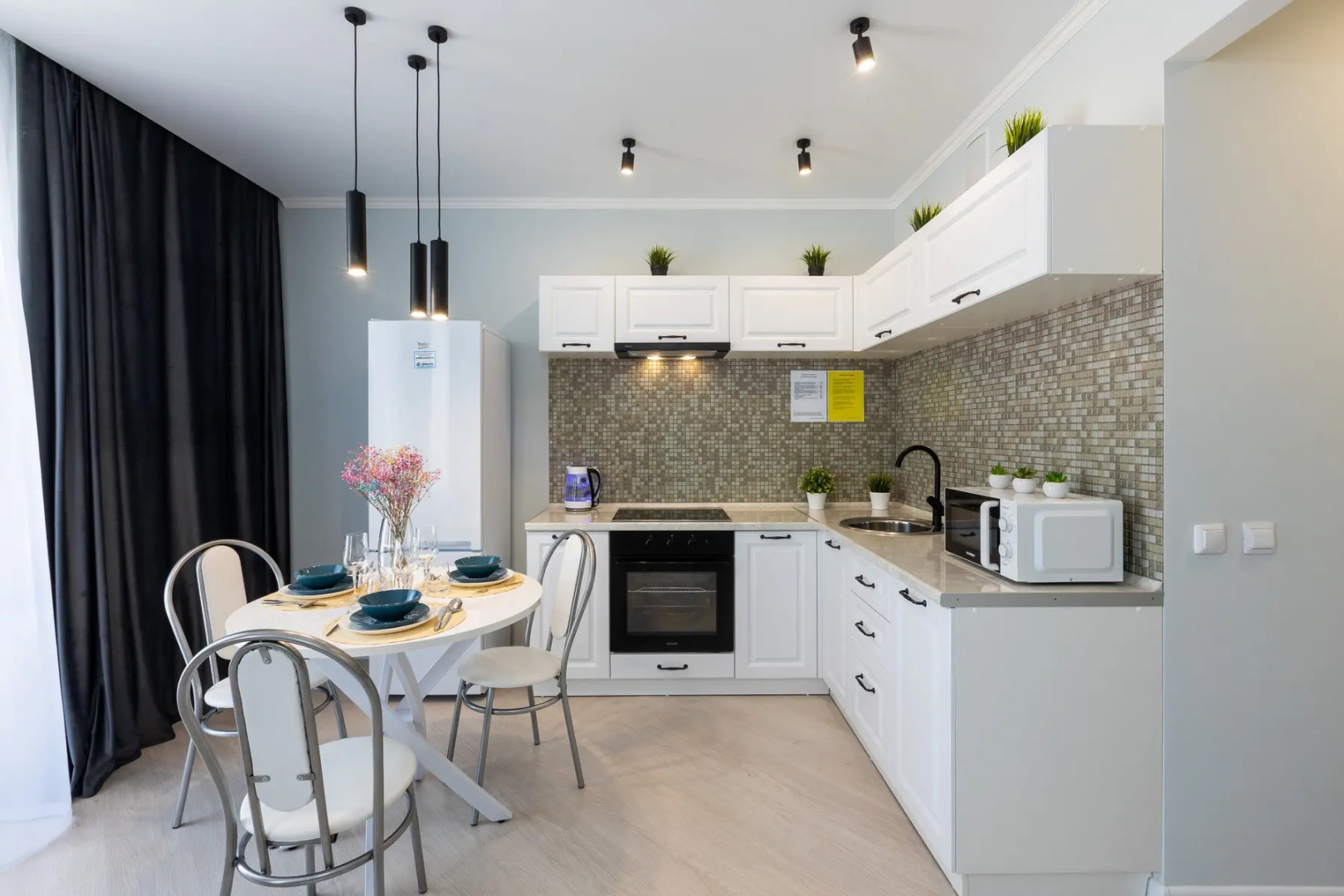 Апартаменты Сутки Уфа на Пархоменко 156Б 186