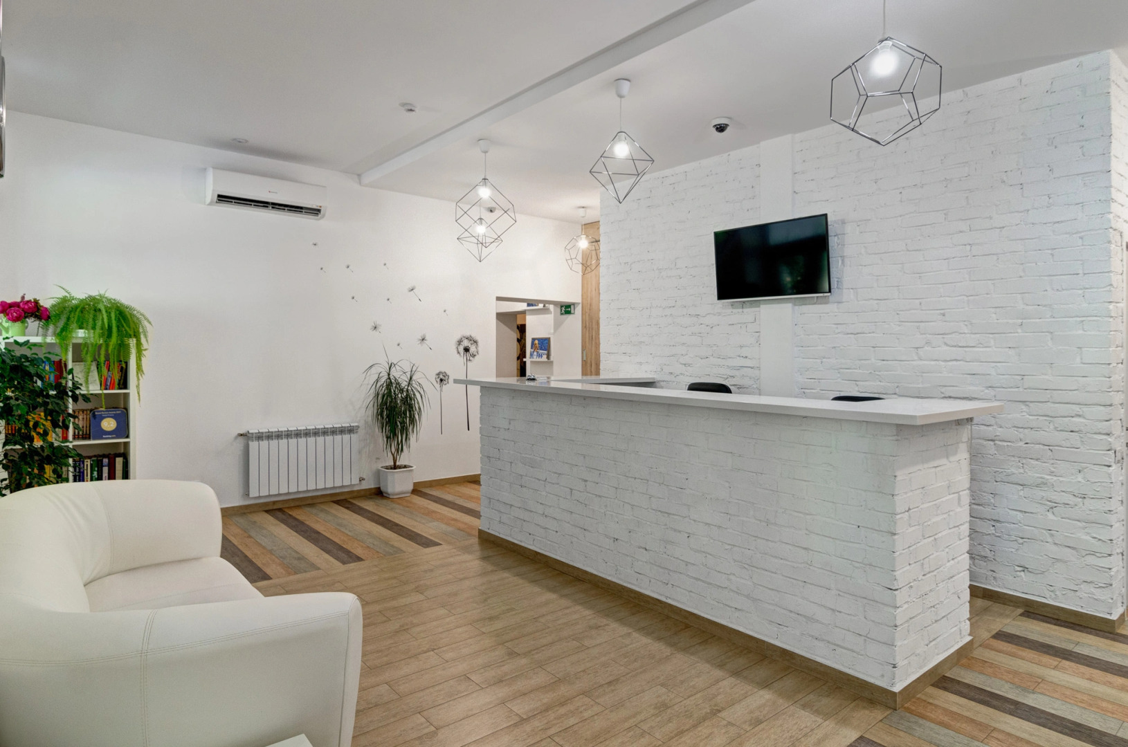 Отель Призма