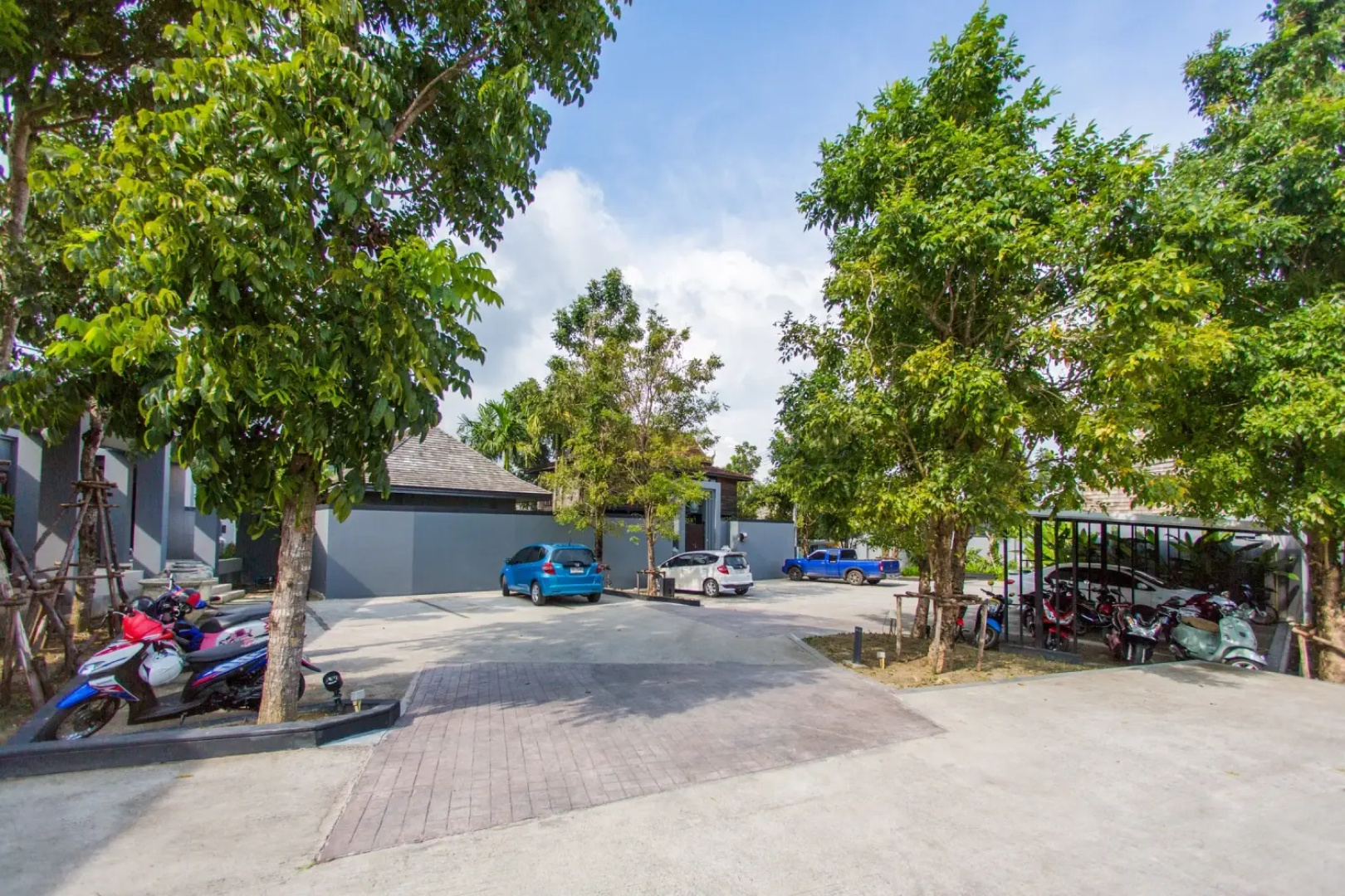 Вилла Miriama 2 Bedroom Near Naiharn Beach