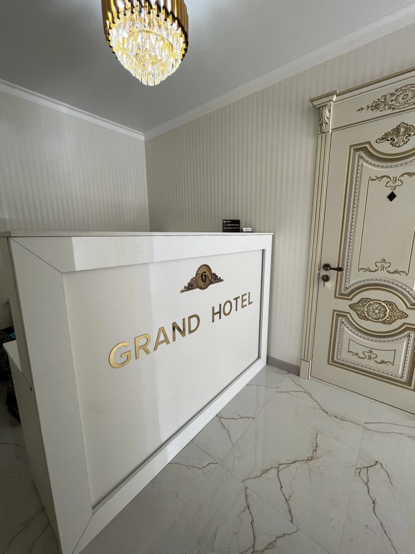 Отель Grand hotel