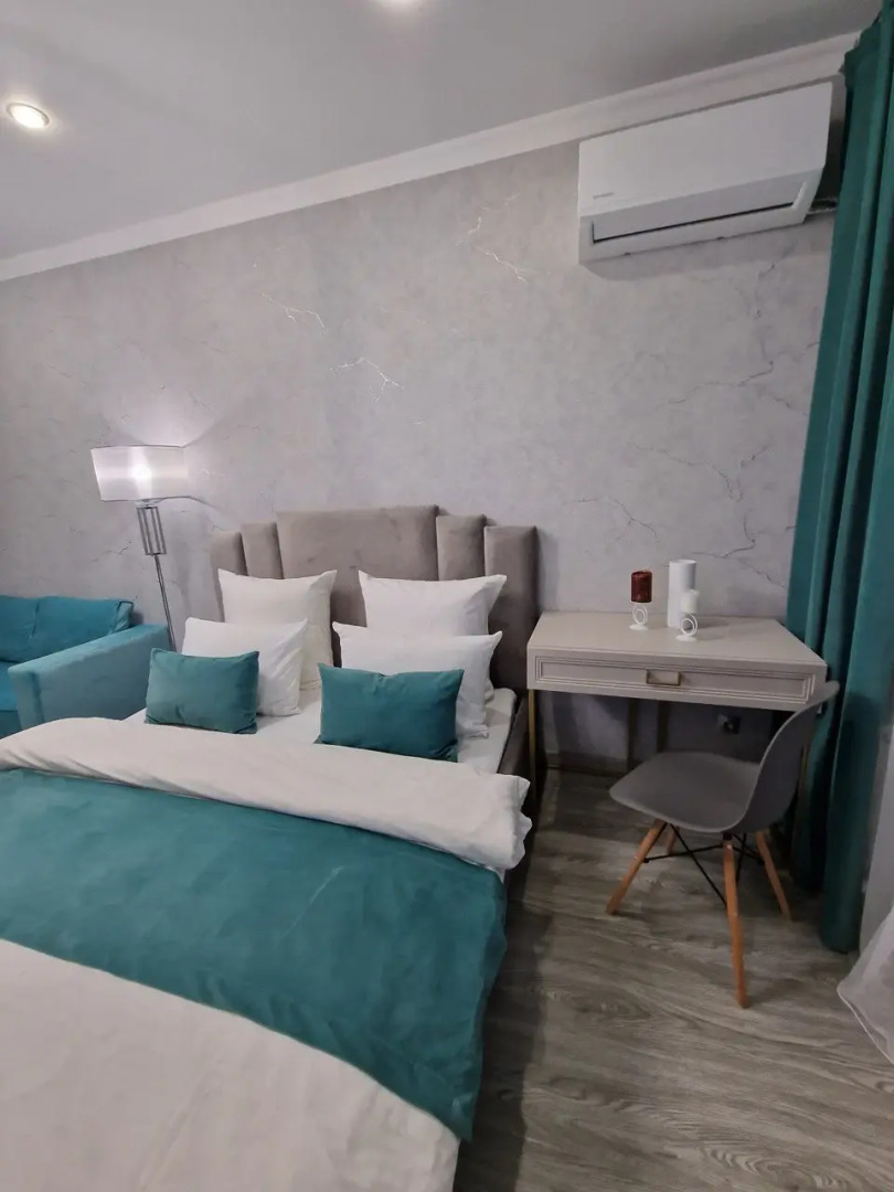 Квартира Flatirini с панорамными окнами в новом ЖК